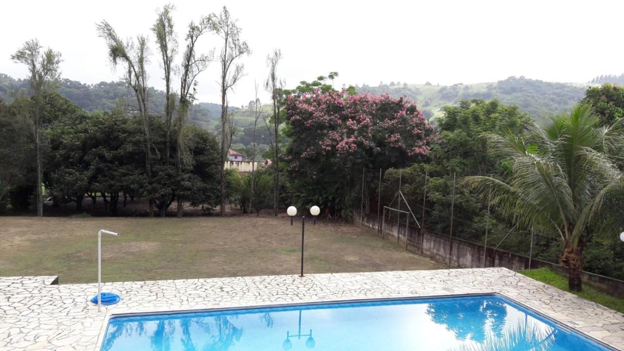 Casa De Campo "Recanto Ceu Azul" Guararema Dış mekan fotoğraf